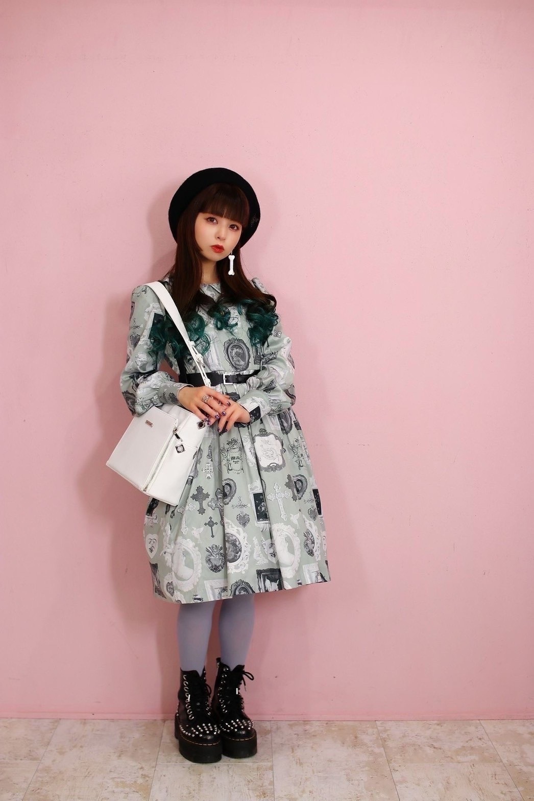 【再受注】春奈るな×リアレア コラボスクエア型ショルダーバッグ