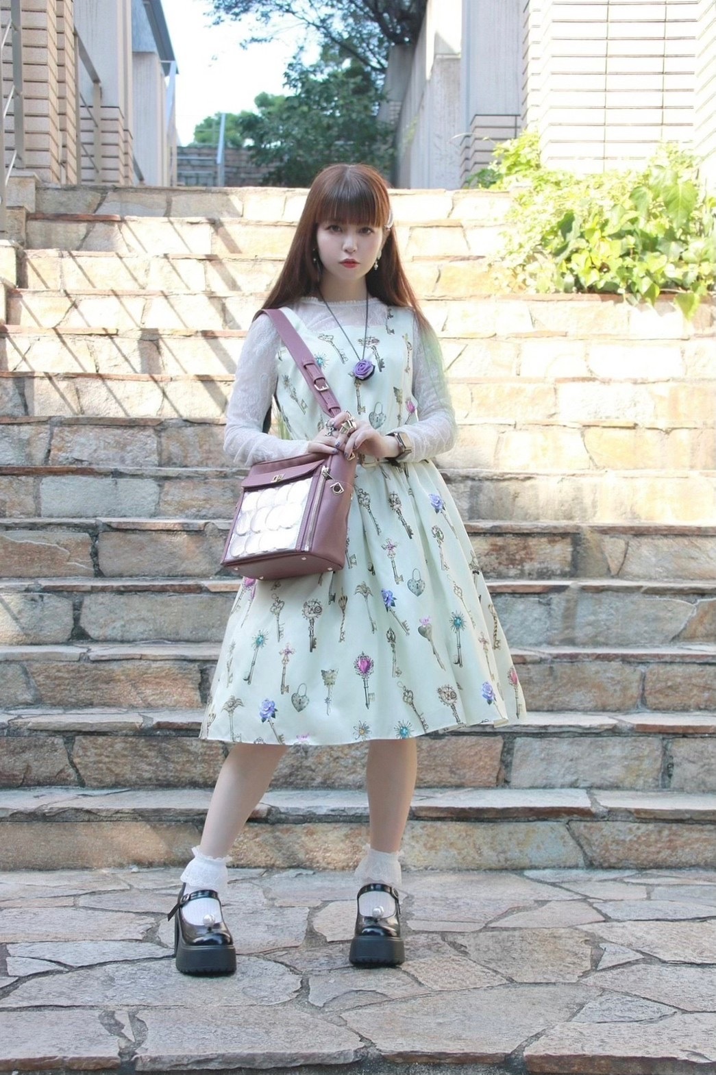 【再受注】春奈るな×リアレア コラボスクエア型ショルダーバッグ